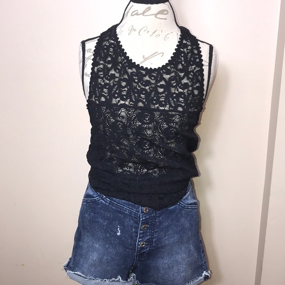 American Eagle Outfitters Tops - ✨American Eagle lace tank top